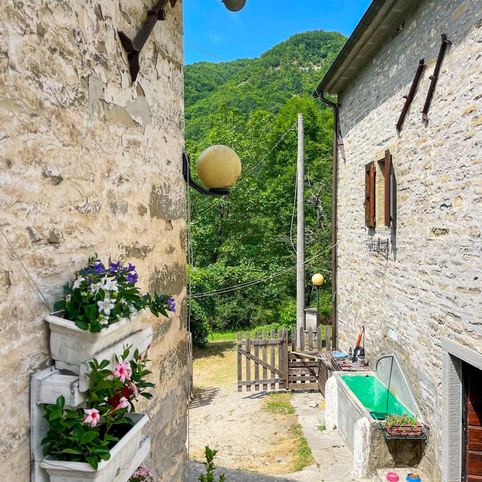Albergo Ristorante Ca Di Veroli Bagno di Romagna Exterior photo